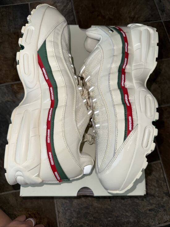 Size 13 - Undefeated x Nike Air Max 95 Sail main image 7